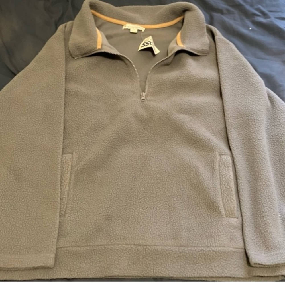 Men’s M Kookaburra By UGG Pull Over Sweater Grey